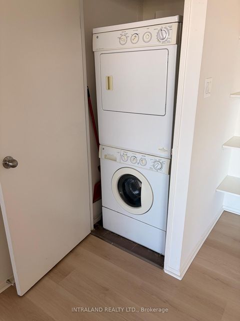 Photo 10 at 805 - 100 Prudential Drive, Dorset Park, Toronto