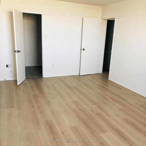 Photo 13 at 805 - 100 Prudential Drive, Dorset Park, Toronto