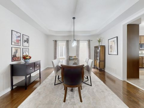 Photo 5 at 254 Tower Hill Road, Jefferson, Richmond Hill