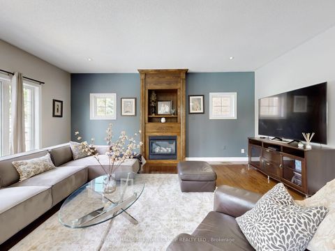 Photo 8 at 254 Tower Hill Road, Jefferson, Richmond Hill