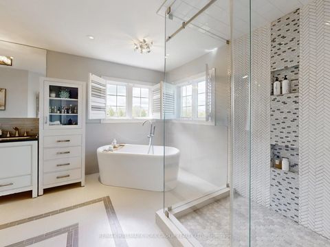 Photo 19 at 254 Tower Hill Road, Jefferson, Richmond Hill