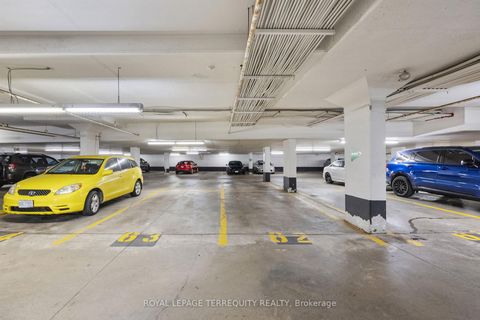 Photo 24 at 129 - 760 Lawrence Avenue W, Glen Park, Toronto