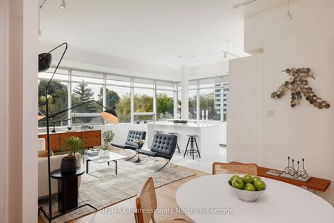 Photo 2 at 404 - 562 Eglinton Avenue E, Mount Pleasant East, Toronto