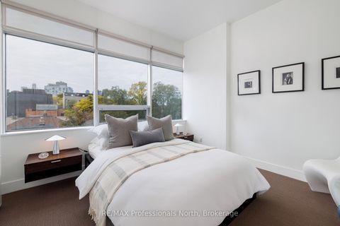 Photo 20 at 404 - 562 Eglinton Avenue E, Mount Pleasant East, Toronto