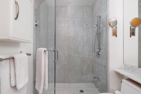 Photo 22 at 404 - 562 Eglinton Avenue E, Mount Pleasant East, Toronto