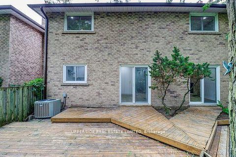 Photo 28 at 646 York Hill Boulevard, Yorkhill, Vaughan