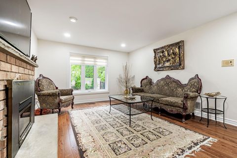 Photo 19 at 898 Stonehaven Avenue, Wyndham, Newmarket