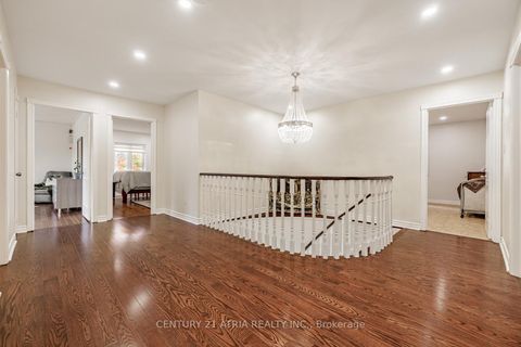 Photo 25 at 898 Stonehaven Avenue, Wyndham, Newmarket