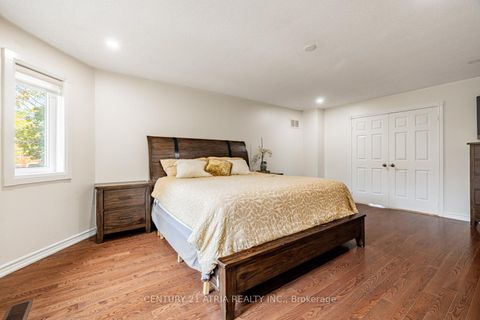 Photo 27 at 898 Stonehaven Avenue, Wyndham, Newmarket