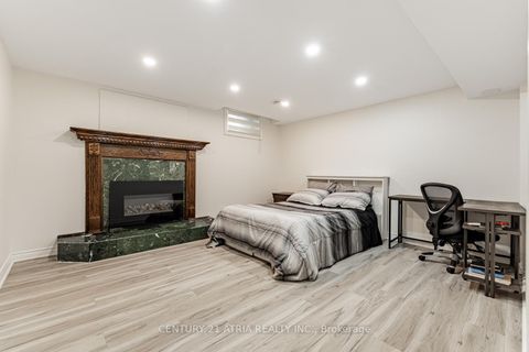 Photo 40 at 898 Stonehaven Avenue, Wyndham, Newmarket