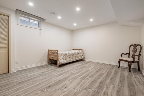 Photo 41 at 898 Stonehaven Avenue, Wyndham, Newmarket