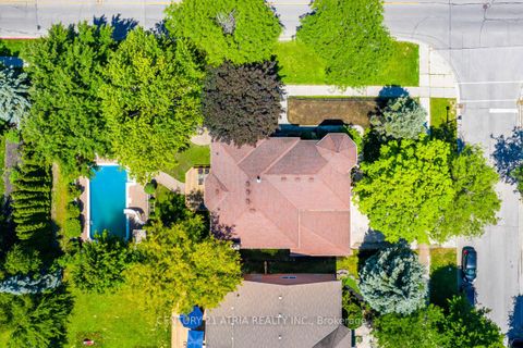 Photo 49 at 898 Stonehaven Avenue, Wyndham, Newmarket