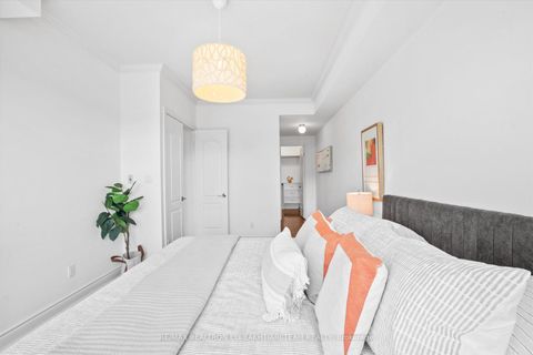 Photo 19 at 618 - 11 William Carson Crescent, Windfields, Toronto