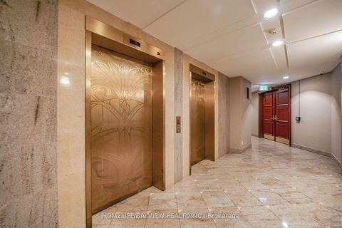 Photo 31 at 618 - 11 William Carson Crescent, Windfields, Toronto