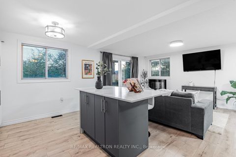 Photo 14 at 8 - 83 Goodwin Drive, Painswick South, Barrie