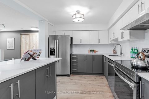 Photo 16 at 8 - 83 Goodwin Drive, Painswick South, Barrie