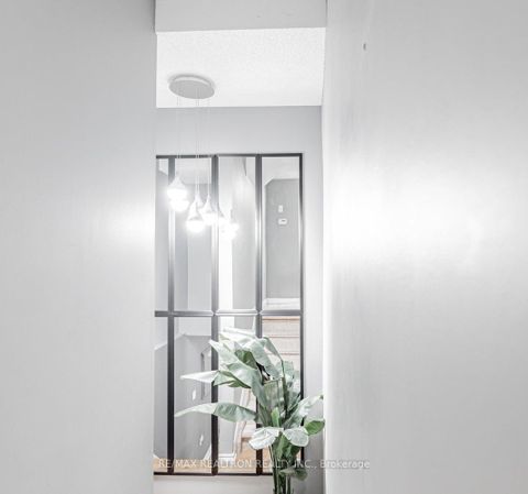 Photo 17 at 8 - 83 Goodwin Drive, Painswick South, Barrie