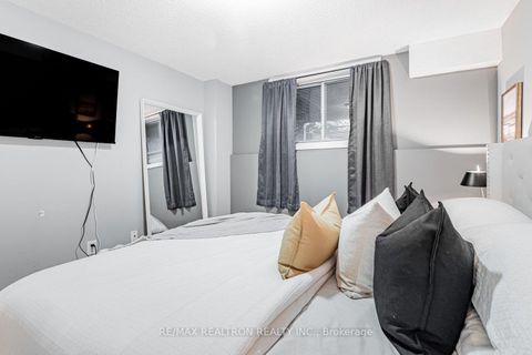 Photo 19 at 8 - 83 Goodwin Drive, Painswick South, Barrie