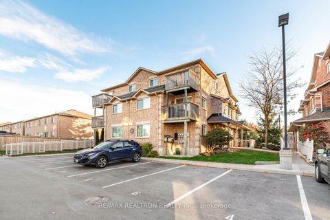 Photo 26 at 8 - 83 Goodwin Drive, Painswick South, Barrie