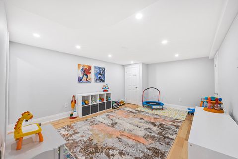 Photo 24 at 51 Springhome Road, Allandale Heights, Barrie