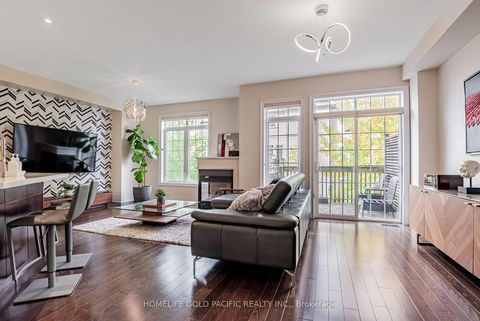 Photo 9 at 27 Bloorview Place, Don Valley Village, Toronto