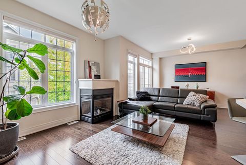 Photo 16 at 27 Bloorview Place, Don Valley Village, Toronto