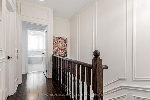 Photo 20 at 27 Bloorview Place, Don Valley Village, Toronto