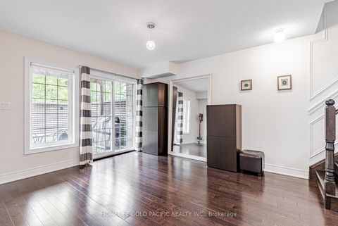 Photo 28 at 27 Bloorview Place, Don Valley Village, Toronto