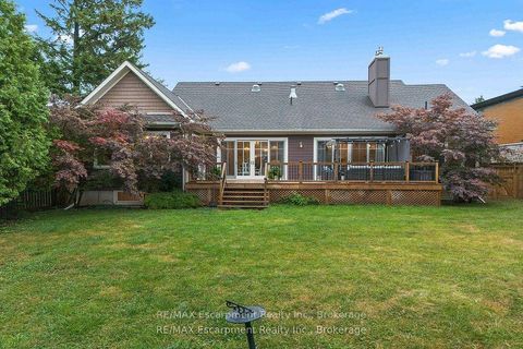 Photo 30 at 2073 Deramore Drive, FD Ford, Oakville