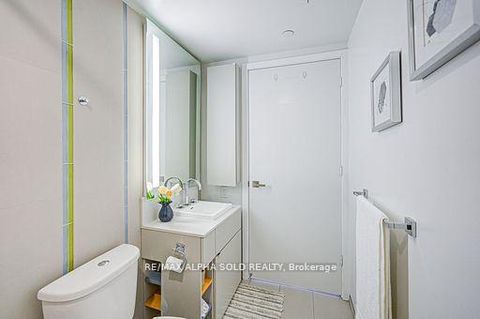 Photo 5 at 3710 - 101 Peter Street, Waterfront Communities C1, Toronto