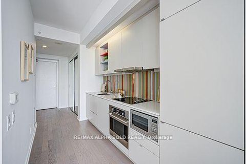 Photo 9 at 3710 - 101 Peter Street, Waterfront Communities C1, Toronto