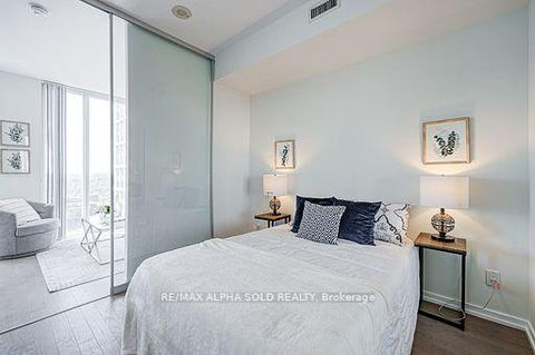 Photo 20 at 3710 - 101 Peter Street, Waterfront Communities C1, Toronto