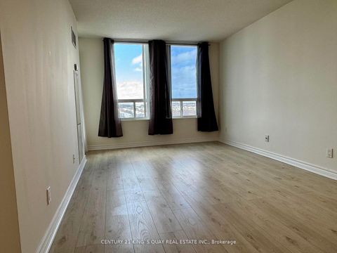 Photo 7 at 1008 - 330 Red Maple Road, Langstaff, Richmond Hill