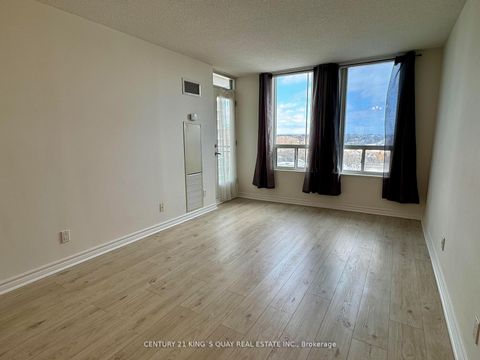 Photo 8 at 1008 - 330 Red Maple Road, Langstaff, Richmond Hill