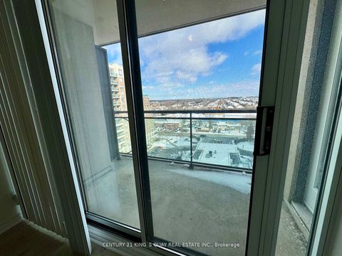 Photo 10 at 1008 - 330 Red Maple Road, Langstaff, Richmond Hill