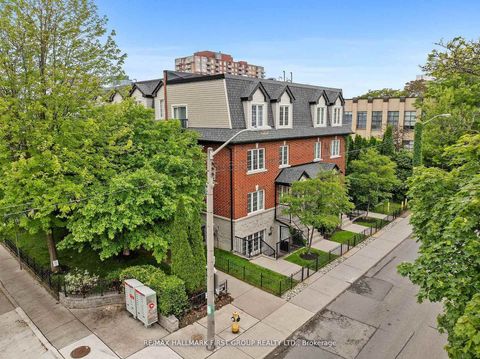 Photo 1 at 102 - 262 St. Helens Avenue, Dufferin Grove, Toronto
