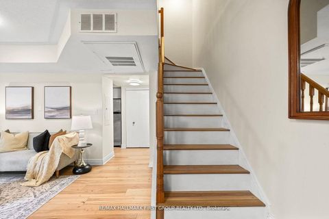 Photo 17 at 102 - 262 St. Helens Avenue, Dufferin Grove, Toronto