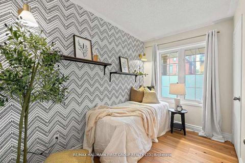 Photo 21 at 102 - 262 St. Helens Avenue, Dufferin Grove, Toronto