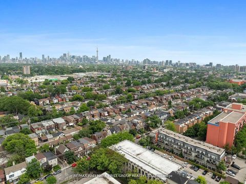 Photo 27 at 102 - 262 St. Helens Avenue, Dufferin Grove, Toronto
