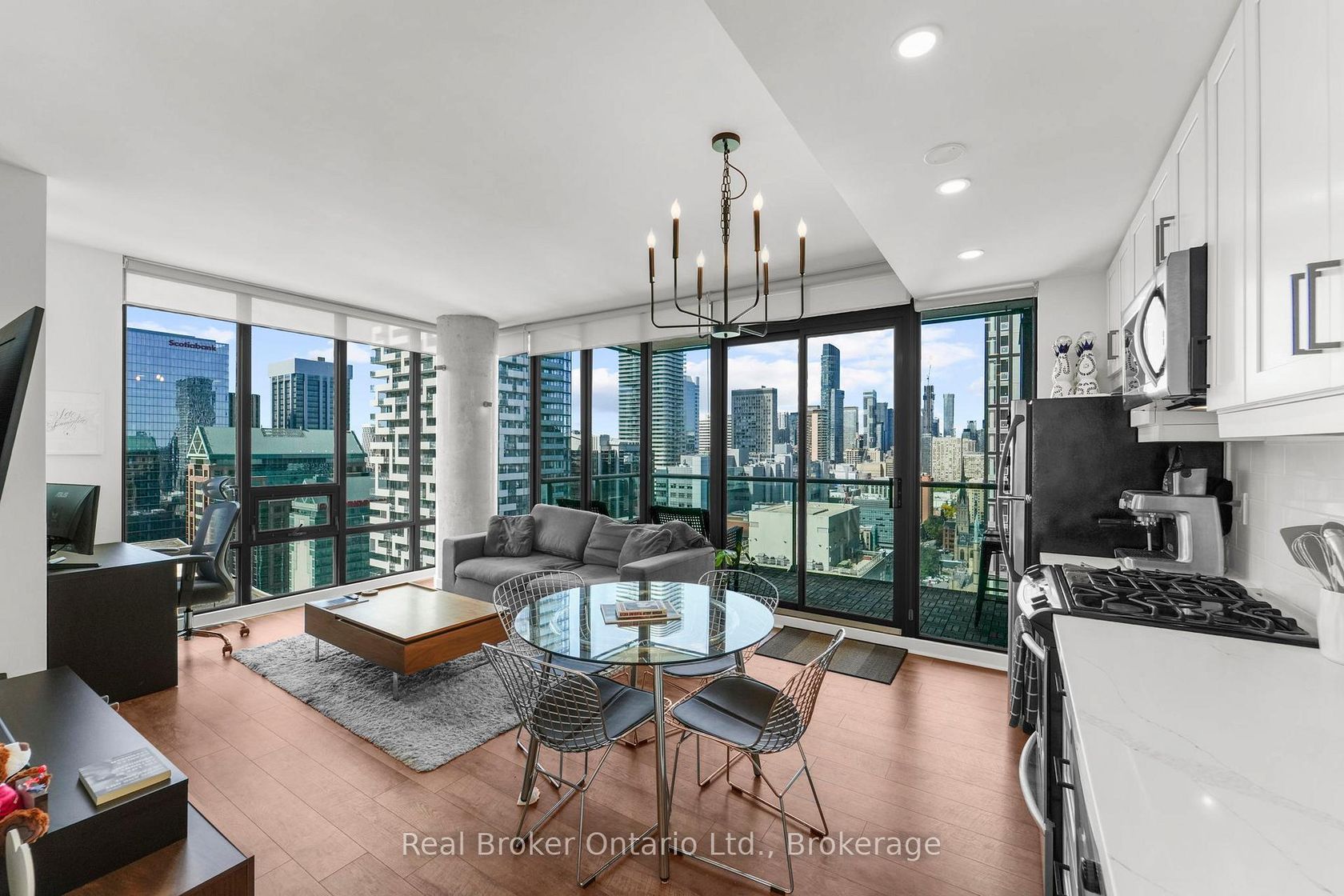 2902 - 33 LOMBARD Street, Yonge Corridor, Toronto 