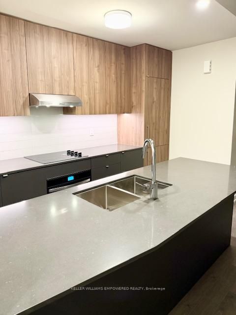 Photo 6 at C205 - 6 Red Squirrel Lane, Rural Richmond Hill, Richmond Hill