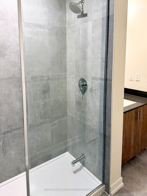 Photo 10 at C205 - 6 Red Squirrel Lane, Rural Richmond Hill, Richmond Hill