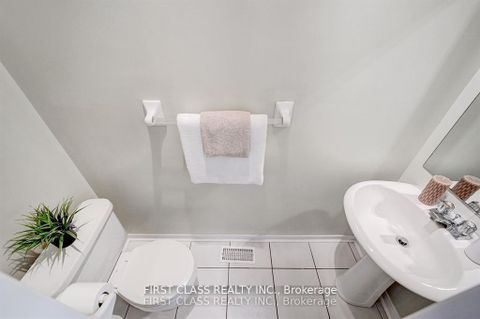 Photo 12 at 1905 Webster Boulevard, Alcona, Innisfil