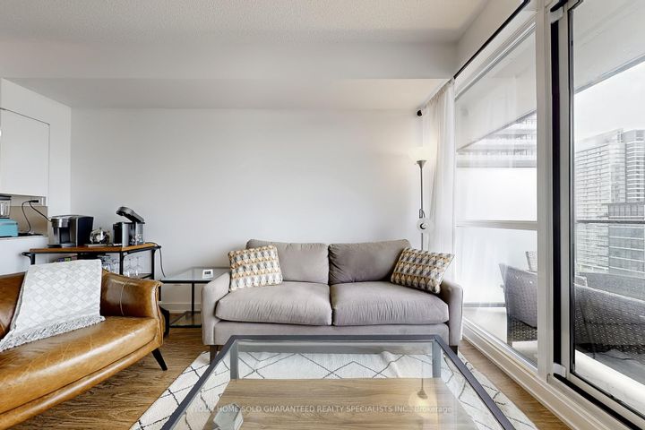 Photo 6 at 1907 - 33 Singer Court, Bayview Village, Toronto