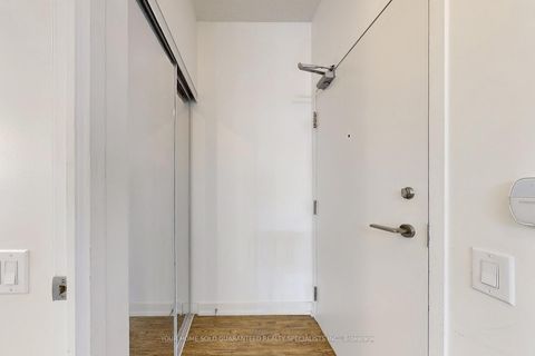 Photo 2 at 1907 - 33 Singer Court, Bayview Village, Toronto