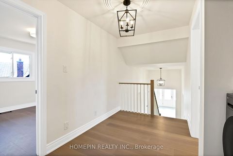 Photo 13 at 54 Elmartin Drive, Steeles, Toronto