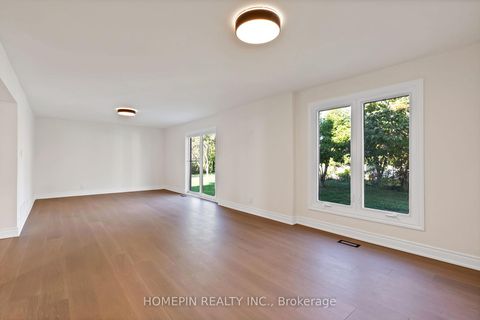 Photo 22 at 54 Elmartin Drive, Steeles, Toronto