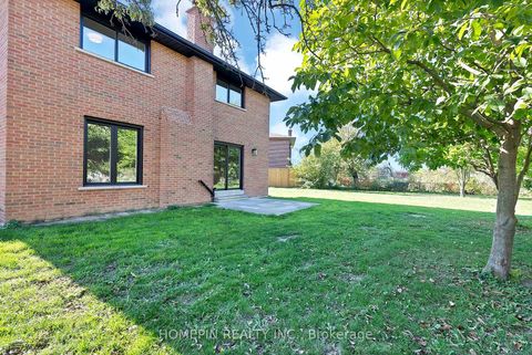 Photo 39 at 54 Elmartin Drive, Steeles, Toronto