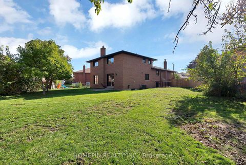 Photo 40 at 54 Elmartin Drive, Steeles, Toronto