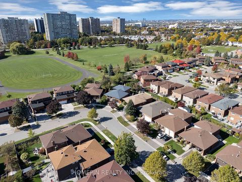 Photo 43 at 54 Elmartin Drive, Steeles, Toronto